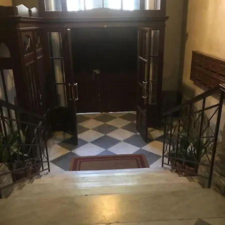 Bibi A Due Passi Dal Tribunale Centro Appartement *